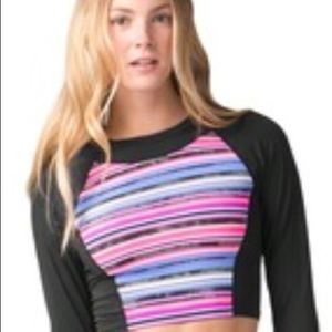 Oakley Infinite Stripe Swim  Sleeve Cropped used once